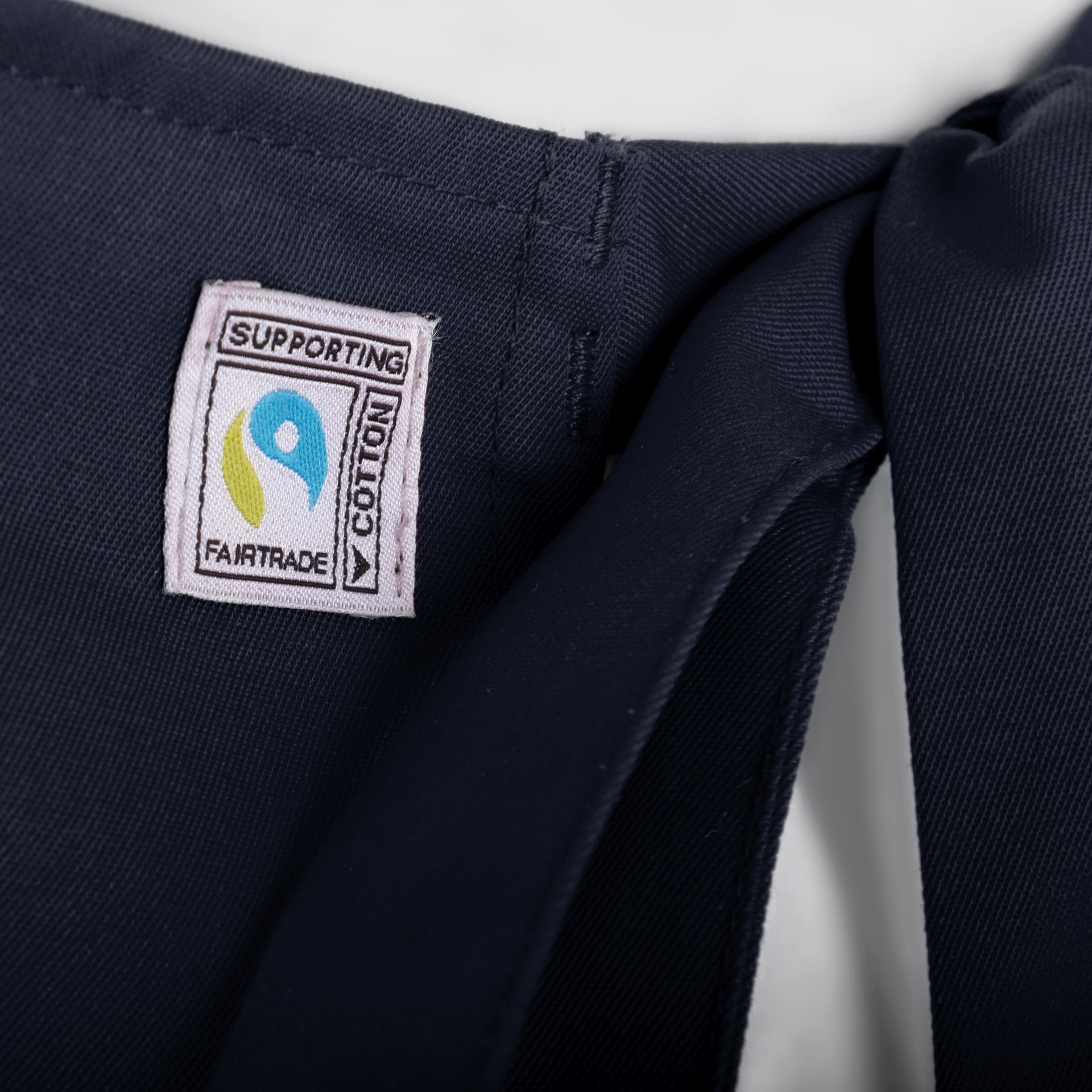 CONCEPT Latzschürze