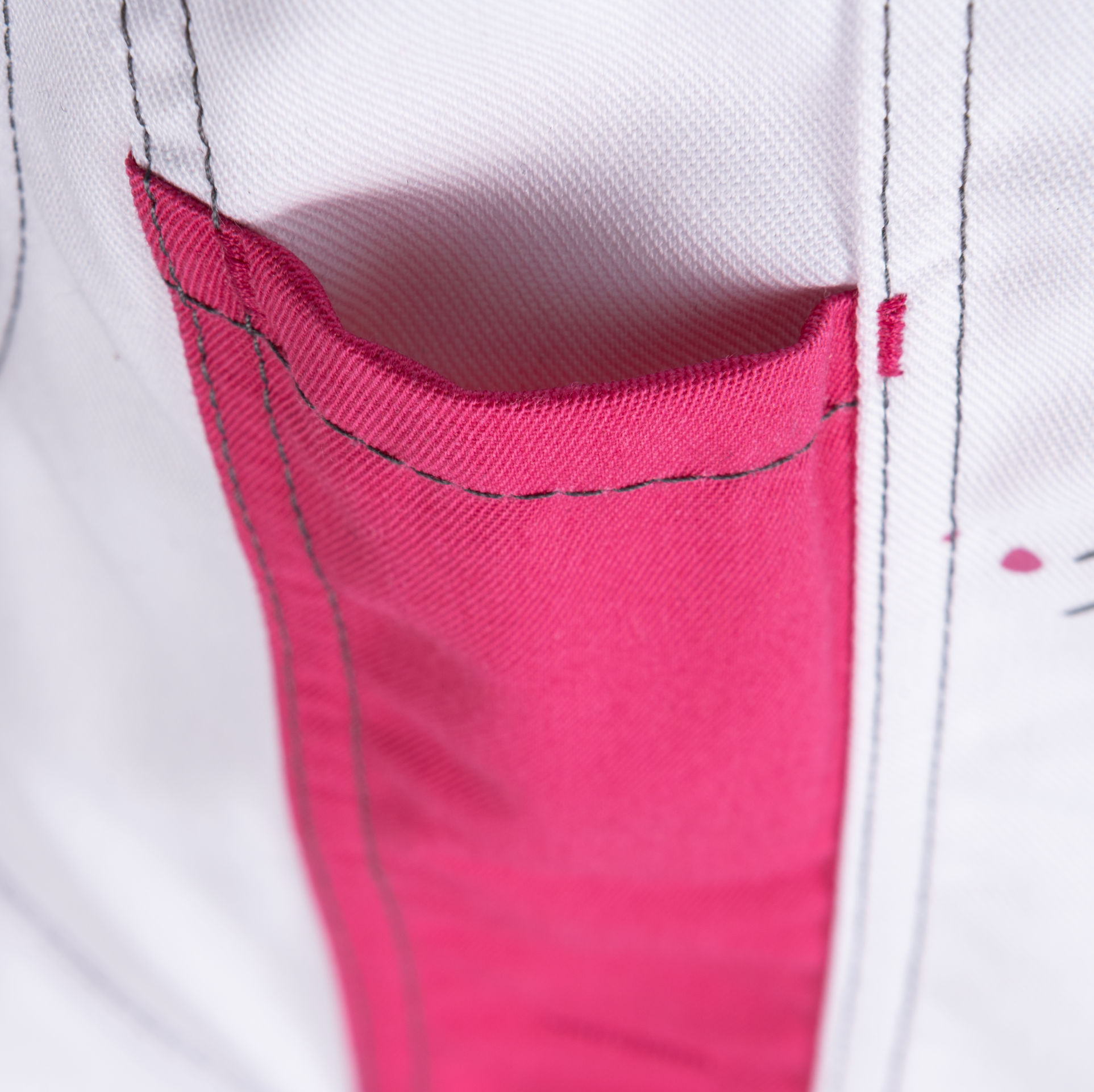 KUNDENPROJEKT MISSPOMPADOUR Die Latzhose für Damen