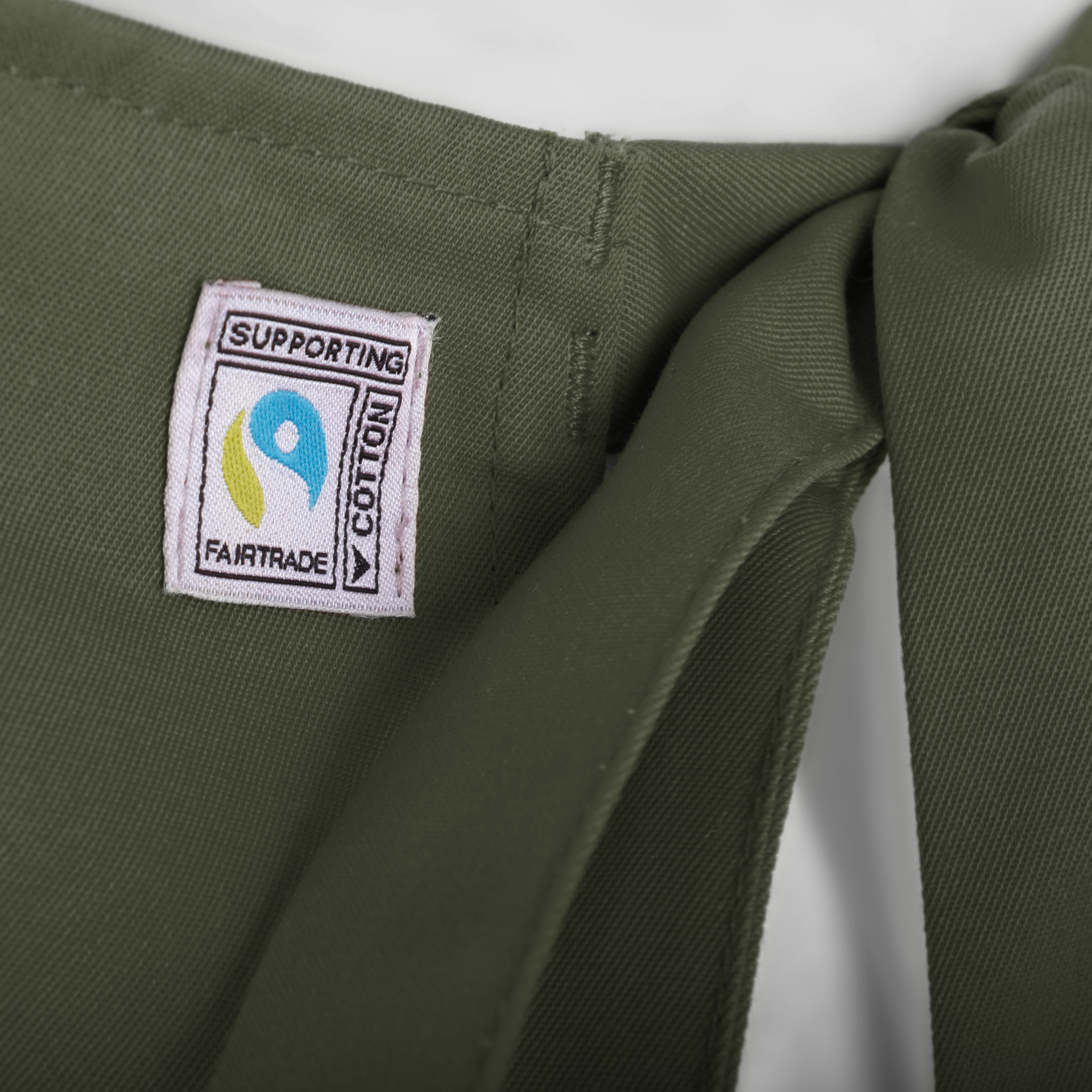 CONCEPT Latzschürze