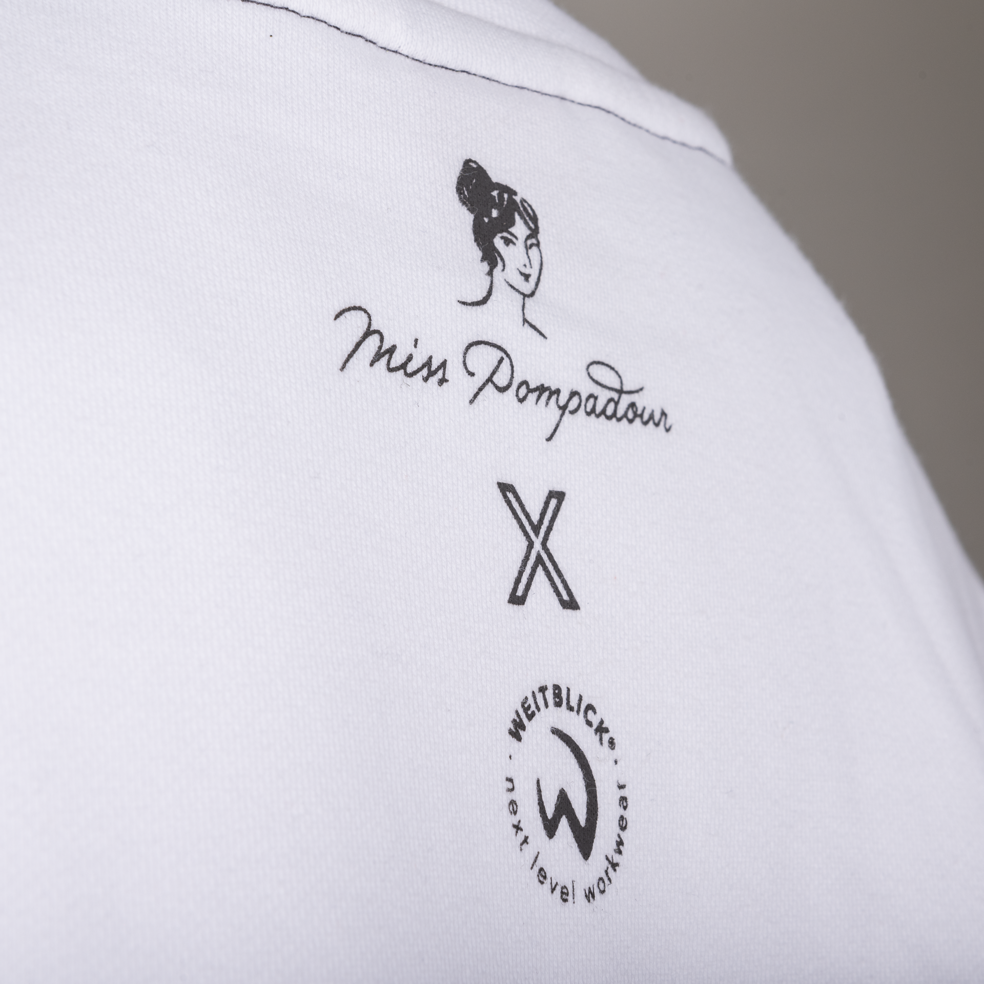 KUNDENPROJEKT MISSPOMPADOUR Das Sweatshirt