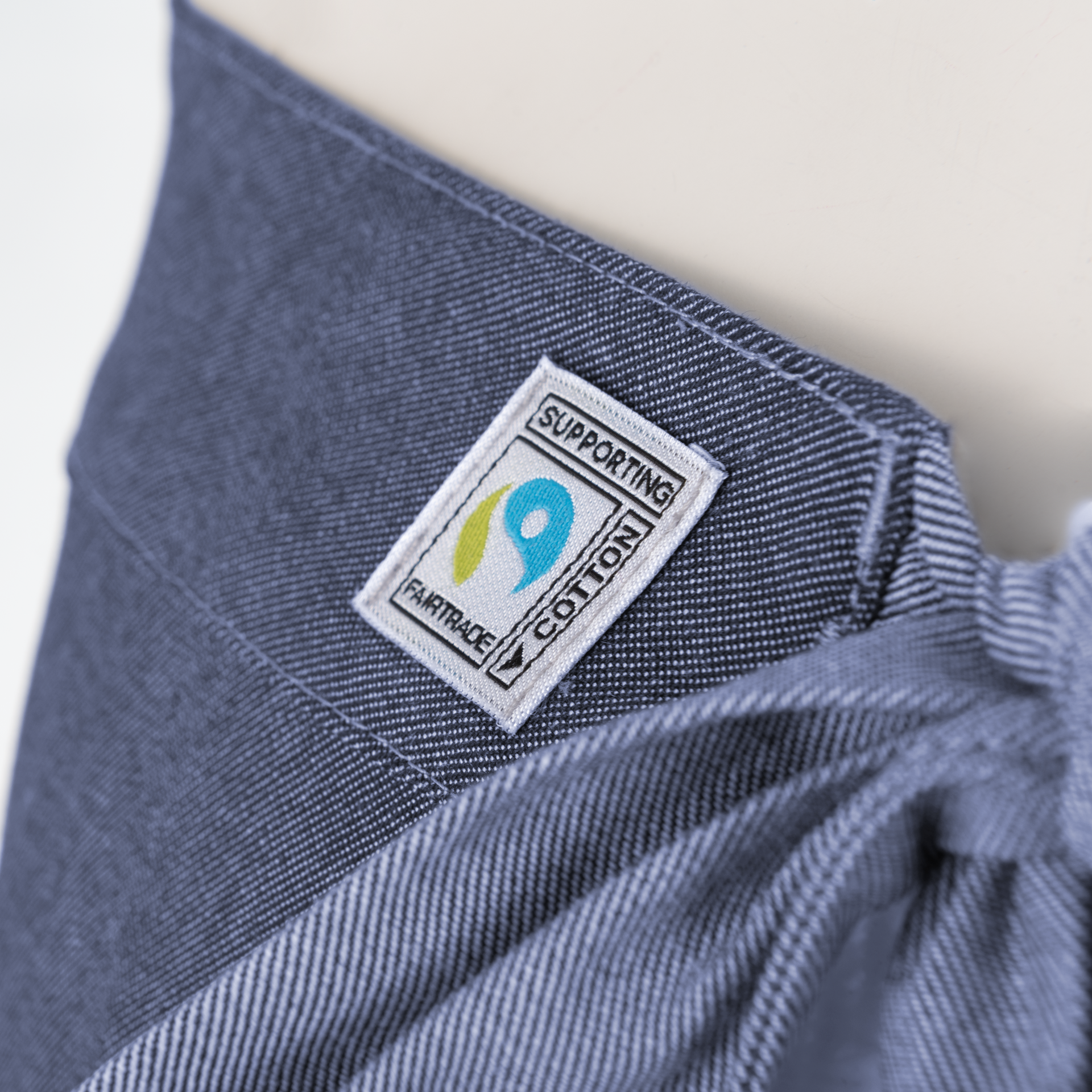 CONCEPT Latzschürze