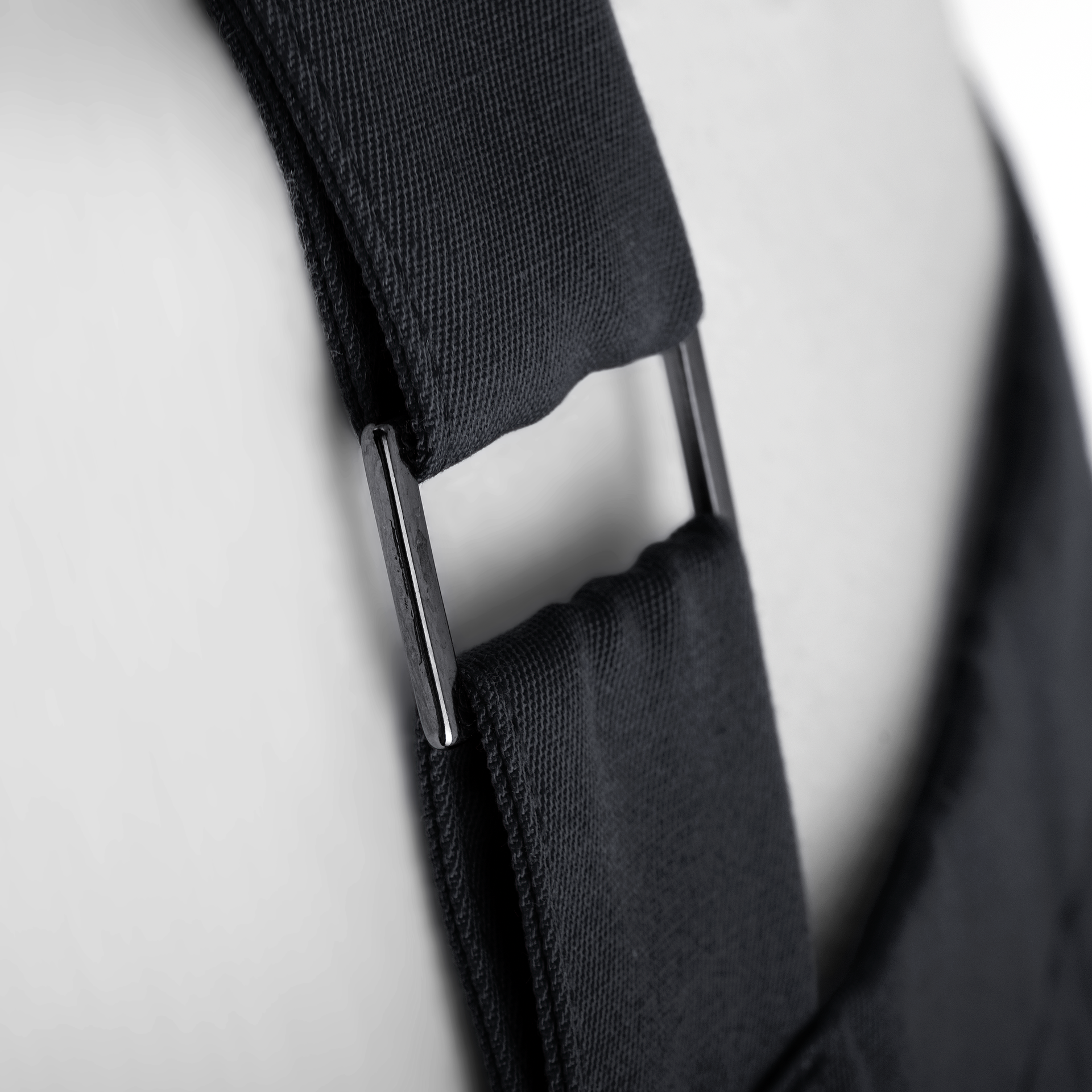 KUNDENPROJEKT REBEL Latzschürze