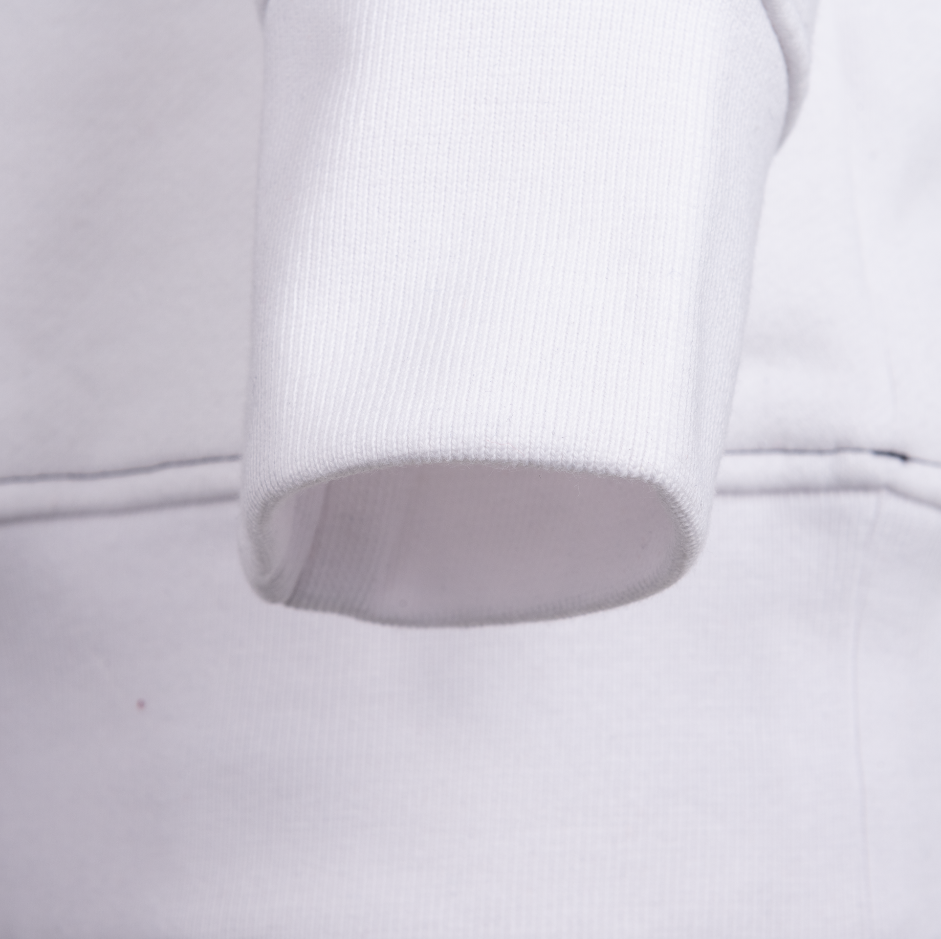 KUNDENPROJEKT MISSPOMPADOUR Das Sweatshirt