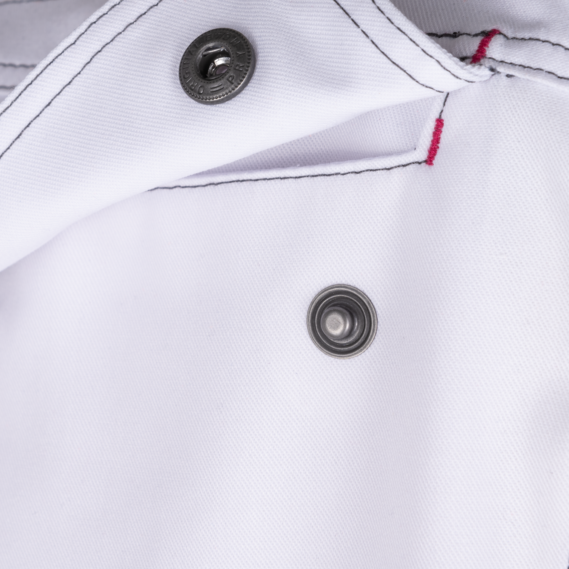 KUNDENPROJEKT MISSPOMPADOUR Die Latzhose für Damen